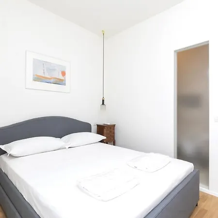 Apartmán Ihost Luxury Flat - Gaudenzio Ferrari 14 *